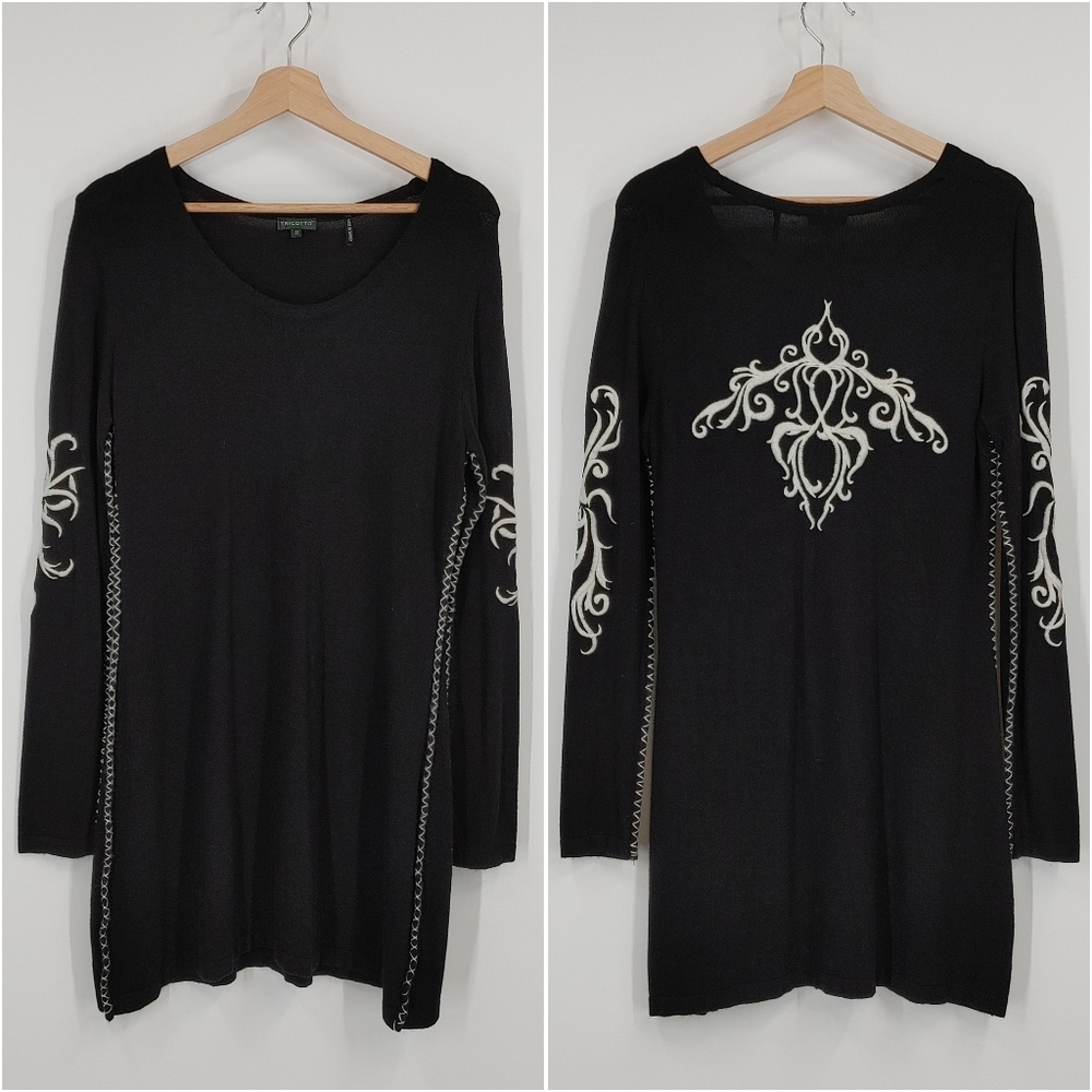 Tricotto Embroidered Contrast Dress